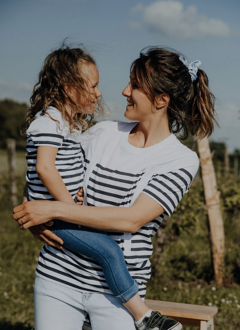T-Shirt Marinière Femme de profil